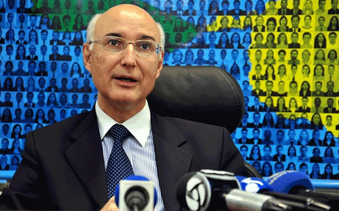 “Vitória” de Ives Gandra em greves contra privatização causa revolta